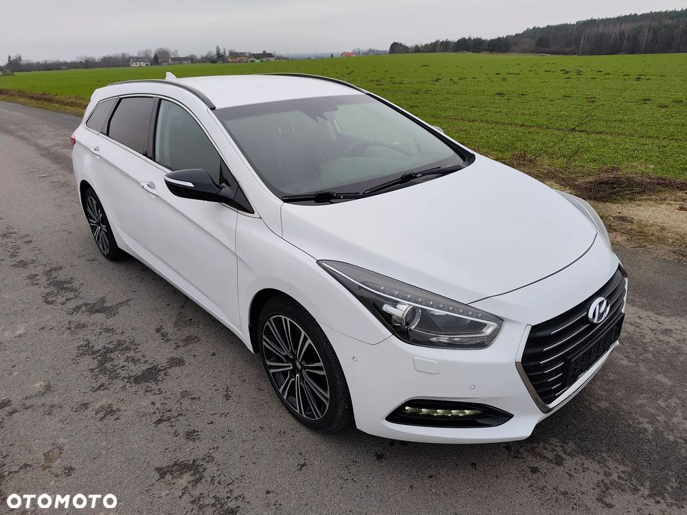 Hyundai i40 Kombi blue 1.7 CRDi DCT Premium - 11