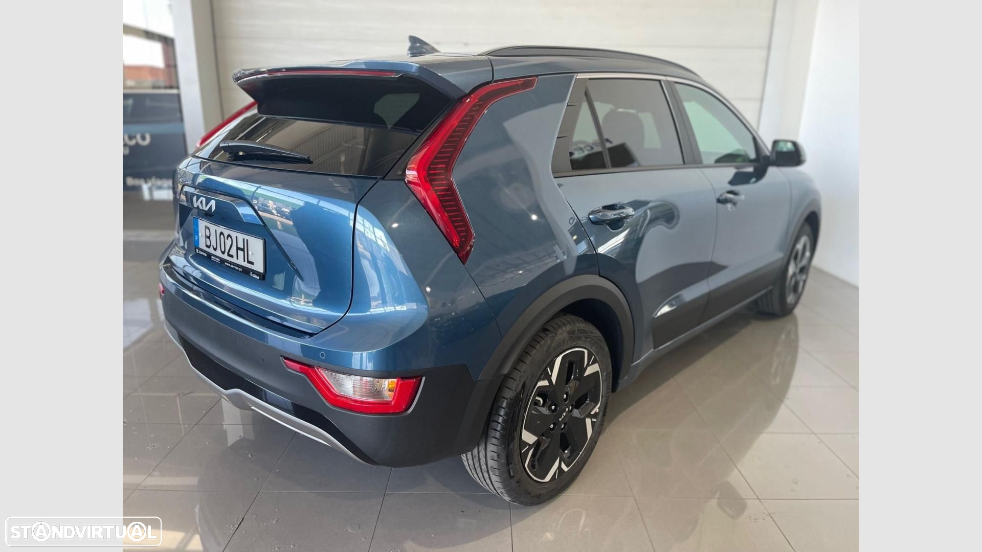 Kia Niro EV 64kWh Drive - 3