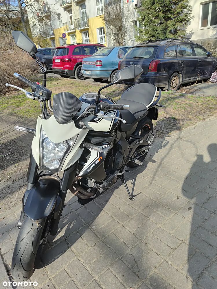 Kawasaki ER - 2