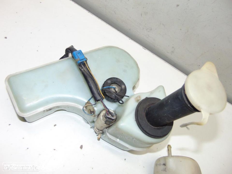 Volvo 740 depósito da água - 3