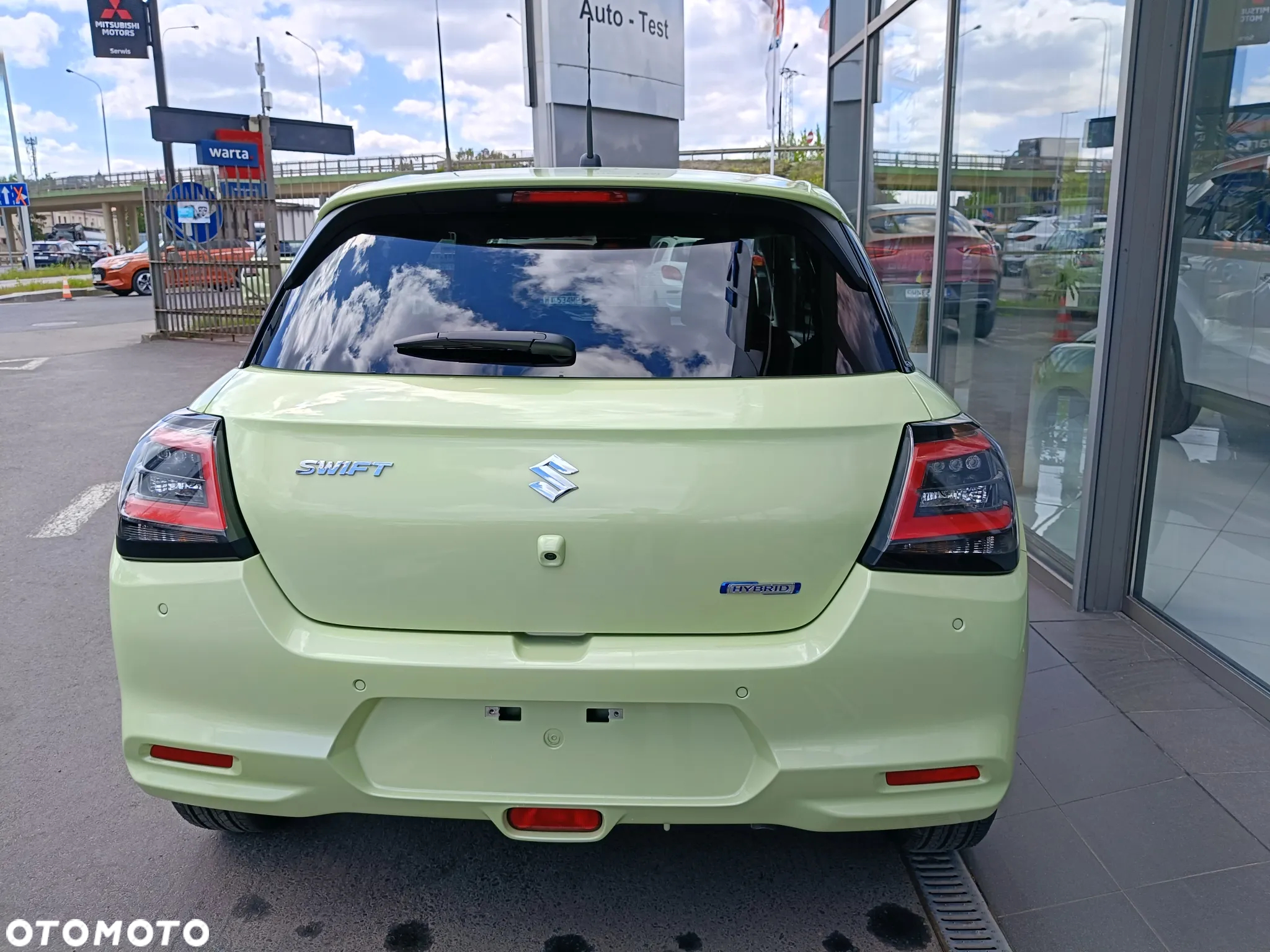 Suzuki Swift 1.2 Dualjet SHVS Premium Plus - 6