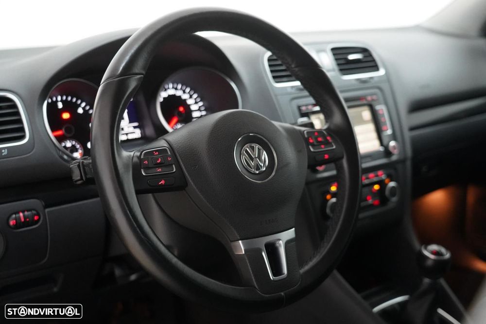 VW Golf 1.6 TDi Confortline - 8