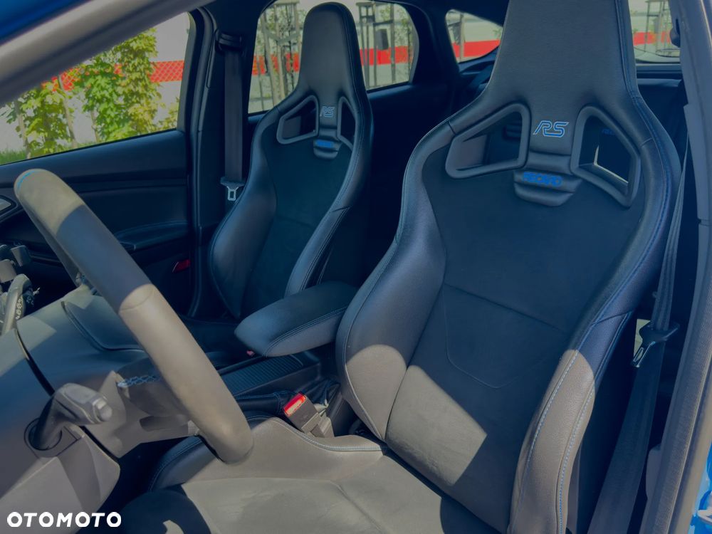 Ford Focus - 10