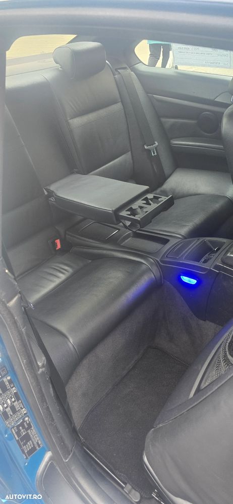 BMW Seria 3 330d Coupe Aut. - 9