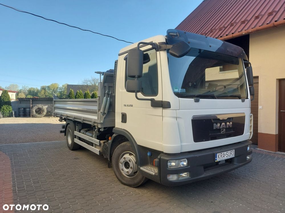 MAN TGL 12 250 - 1