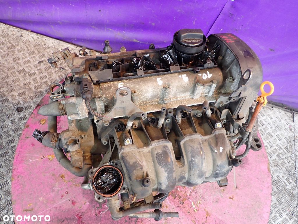 VW GOLF IV 1,6 16V BCB 100KM SILNIK BENZYNA TEST POMIAR KOMPRESJI - 1