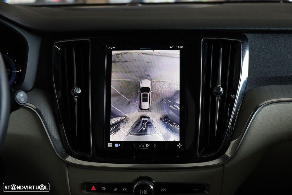 Volvo V60 2.0 T6 AWD TE Plus Bright - 29