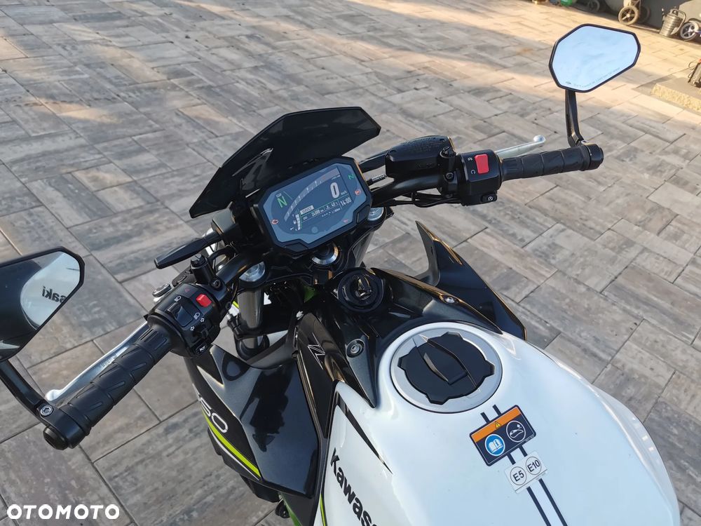 Kawasaki Z 650 - 16