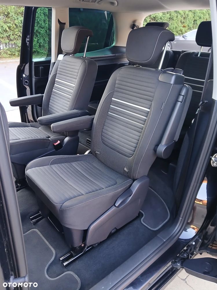 Volkswagen Sharan - 13