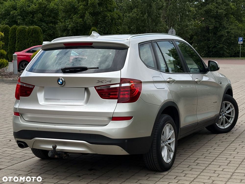 BMW X3 xDrive20d - 13