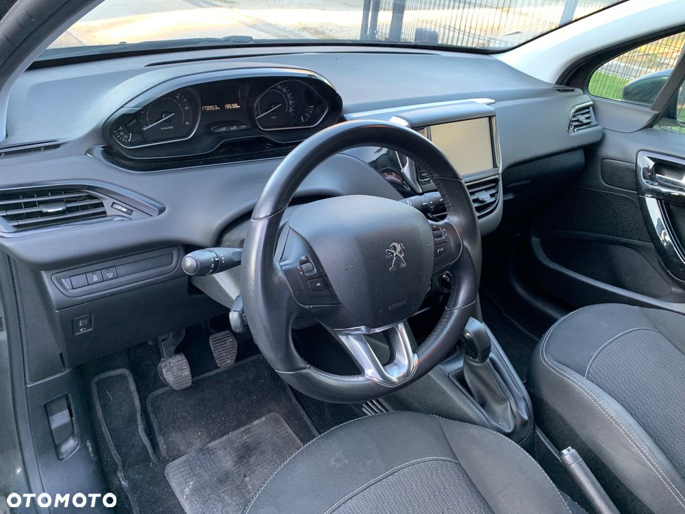 Peugeot 208 1.6 BlueHDi Active S&S - 17