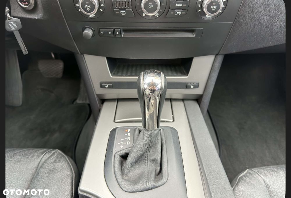 BMW Seria 5 - 12