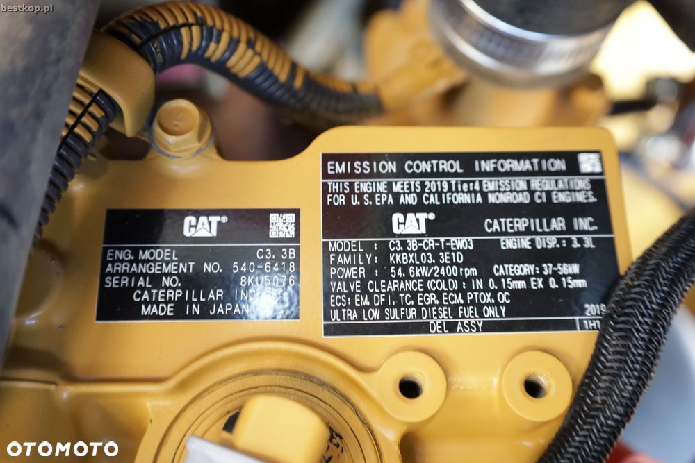 Caterpillar CAT 906M - 38