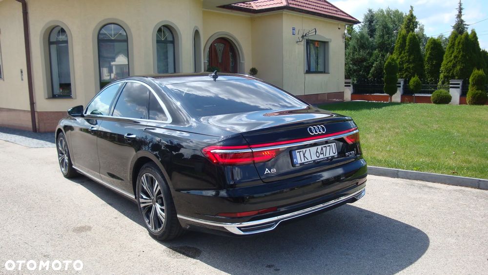 Audi A8 - 10
