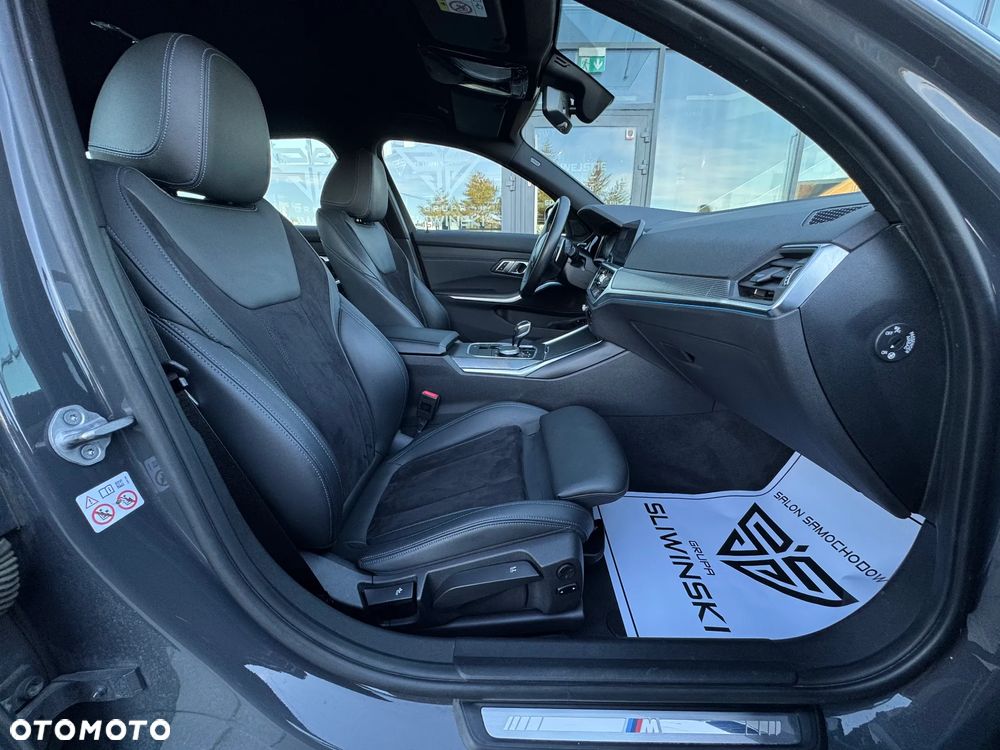 BMW Seria 3 330e xDrive M Sport sport - 19
