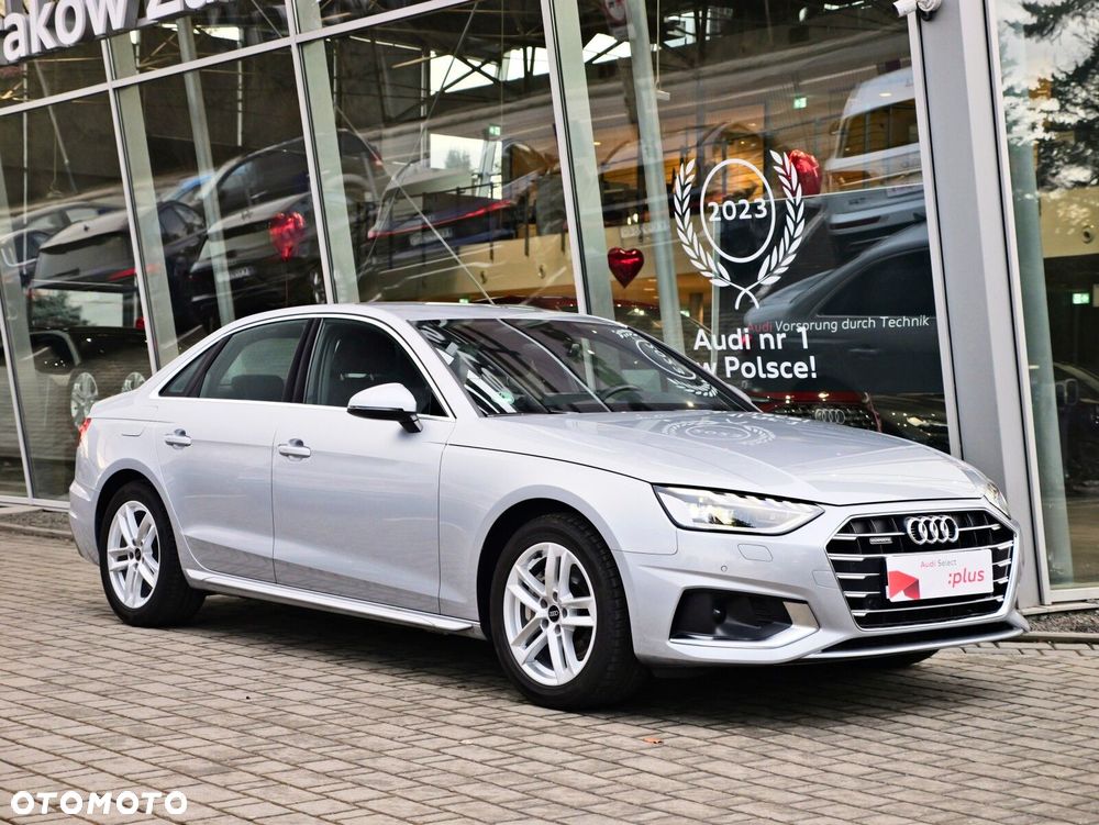 Audi A4 Limousine - 14