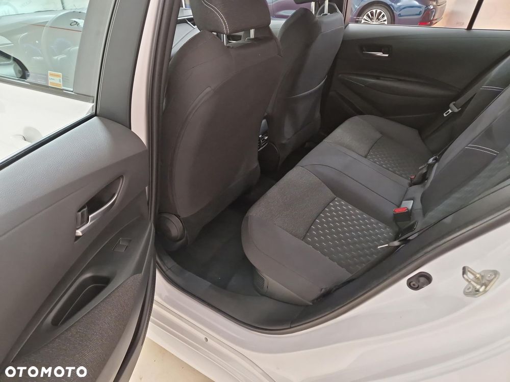 Toyota Corolla 1.8 Hybrid Comfort - 12