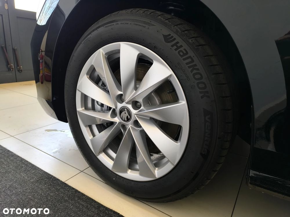 Skoda Superb 2.0 TSI Drive DSG - 7