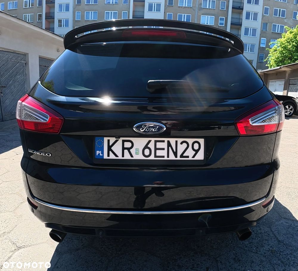 Ford Mondeo - 10