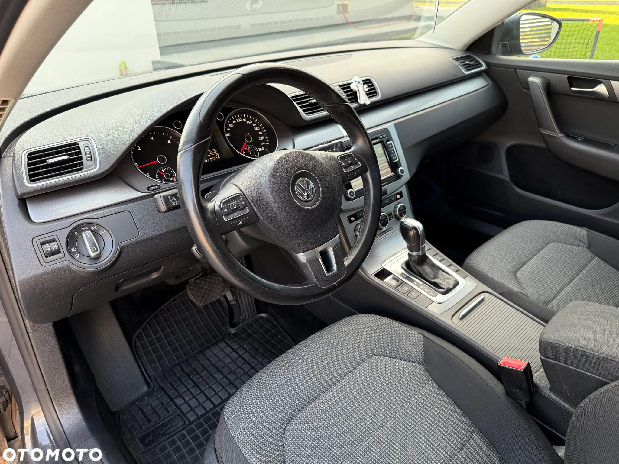 Volkswagen Passat 2.0 TDI Comfortline DSG - 17