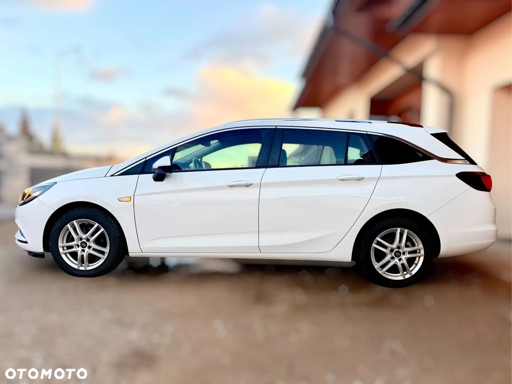 Opel Astra - 8