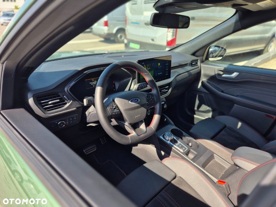 Ford Kuga - 15