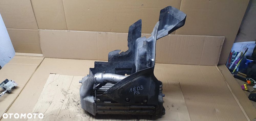 Intercooler chłodnica intercoolera Audi A8 D3 4E0145806G 4E0117336F - 3