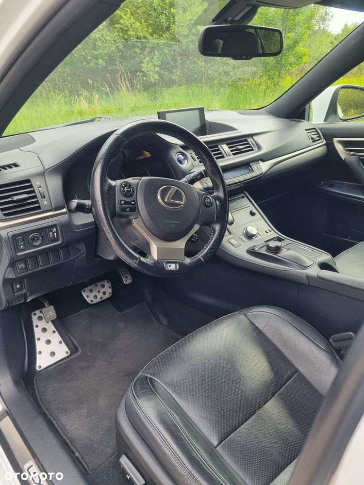 Lexus CT 200h F Sport - 6