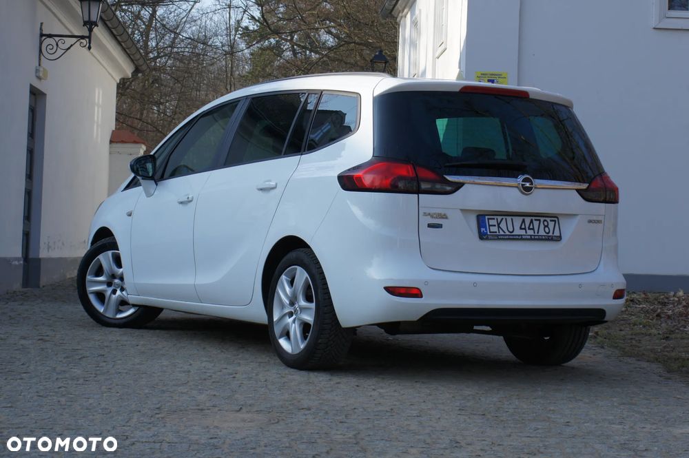 Opel Zafira Tourer 1.4 Turbo Sport - 2