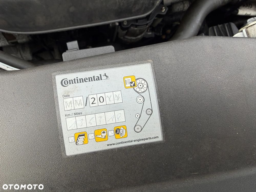 Ford Kuga 2.0 TDCi 4x4 Titanium - 9