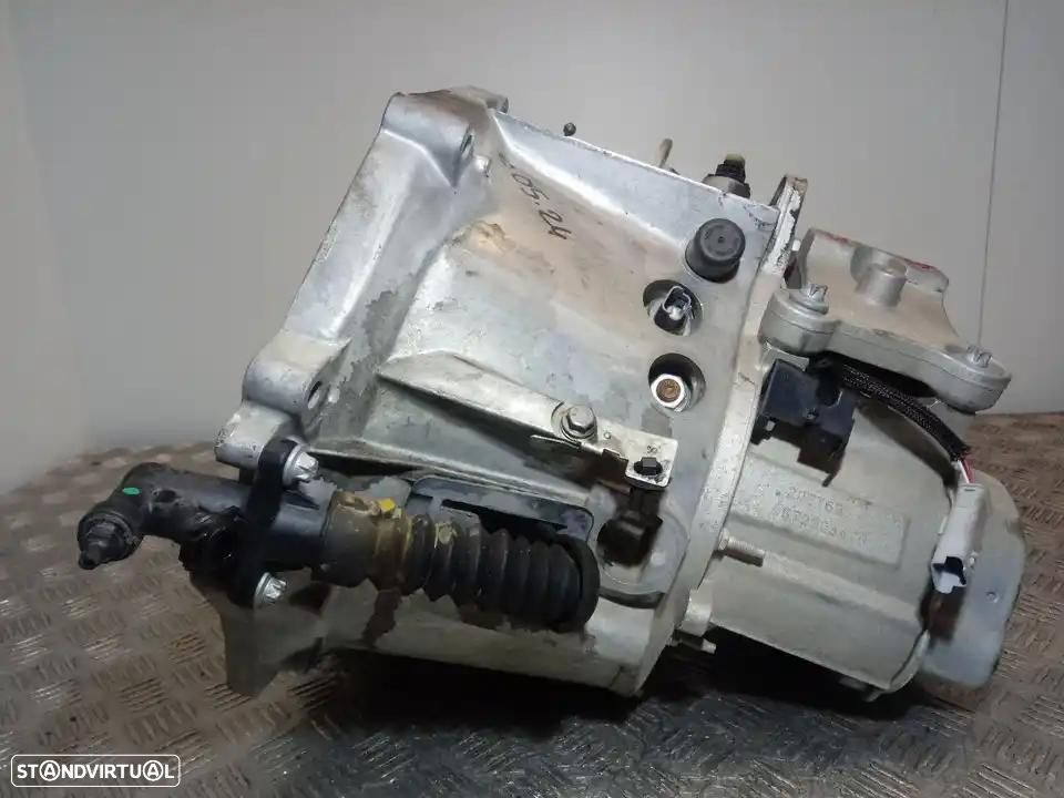 CAIXA DE VELOCIDADES PEUGEOT 2008 1.5 HDI REFª: 20ET69 - 2