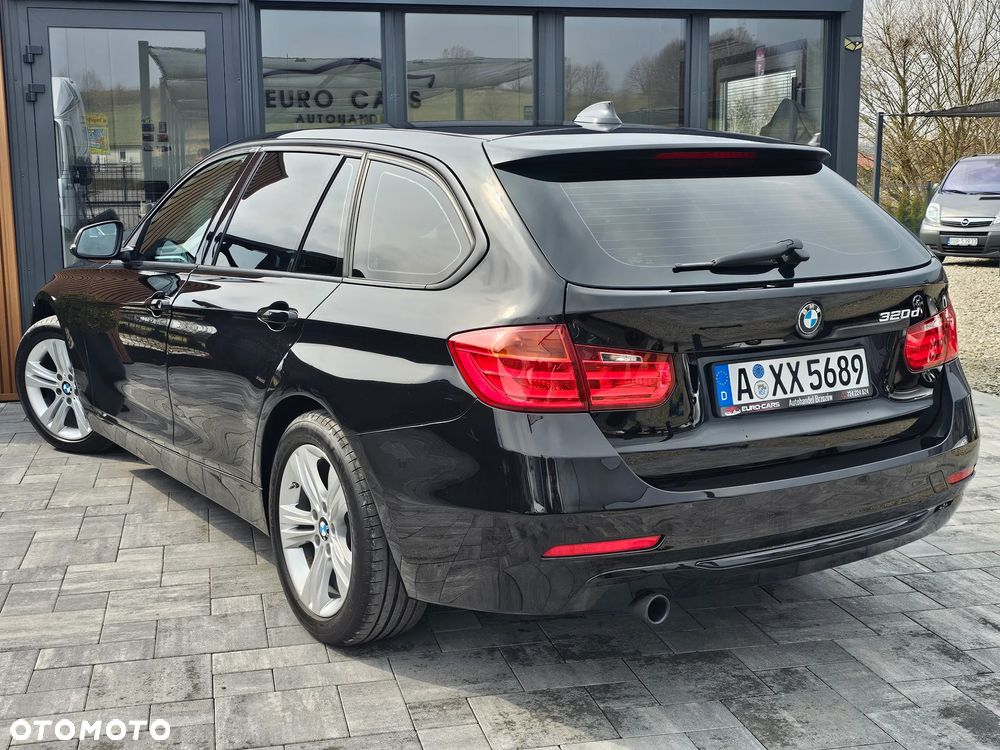 BMW Seria 3 320d DPF Edition Sport - 4