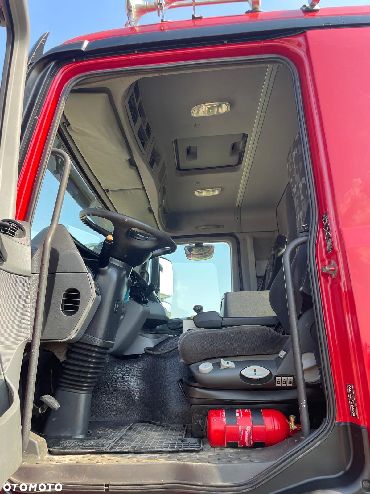 Mercedes-Benz Actros 3244 tylko 102000 KM - 10