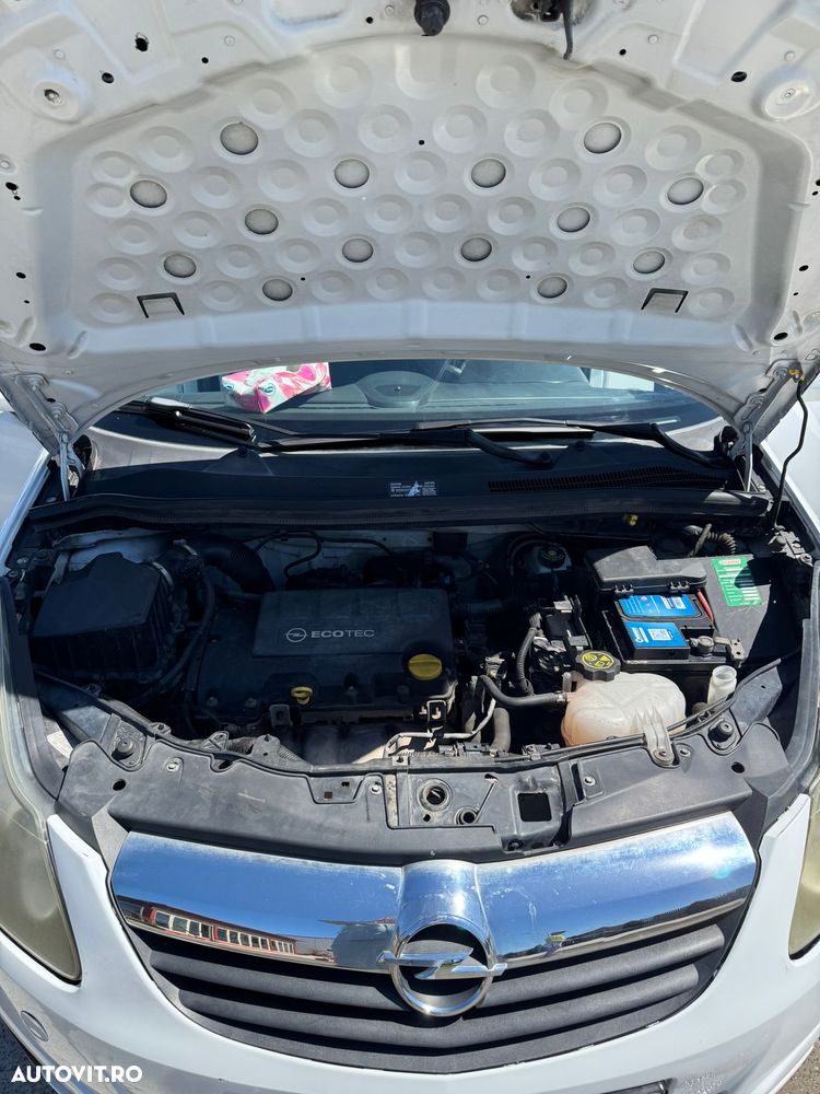 Opel Corsa - 9