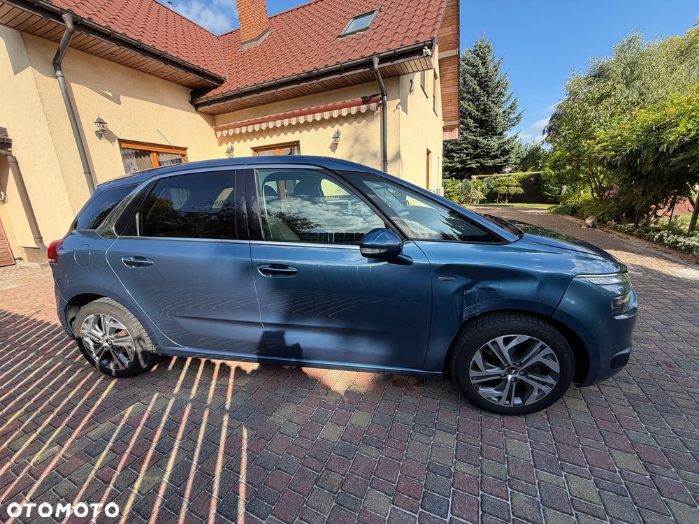 Citroën C4 Picasso 1.6 e-HDi Exclusive - 16