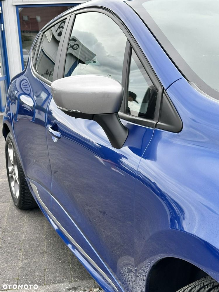 Renault Clio - 21
