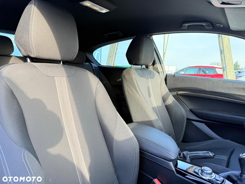 BMW Seria 1 114d Sport Line - 16