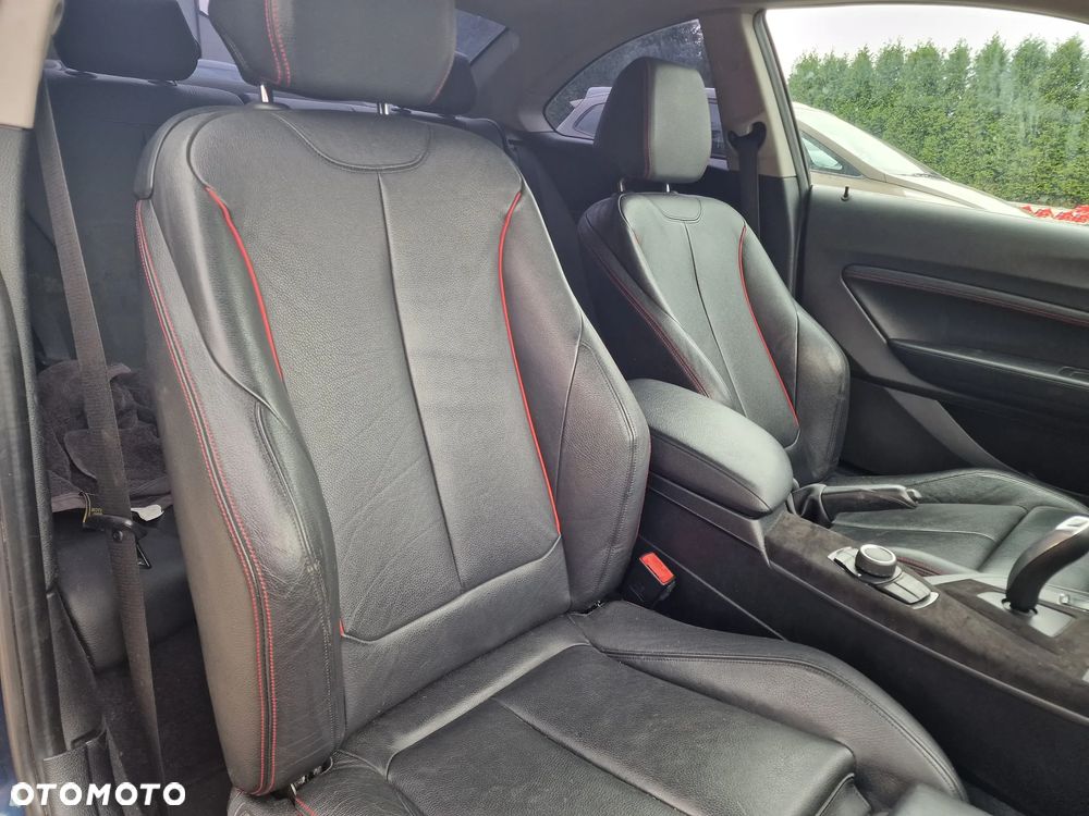 BMW Seria 2 220i Sport Line - 16