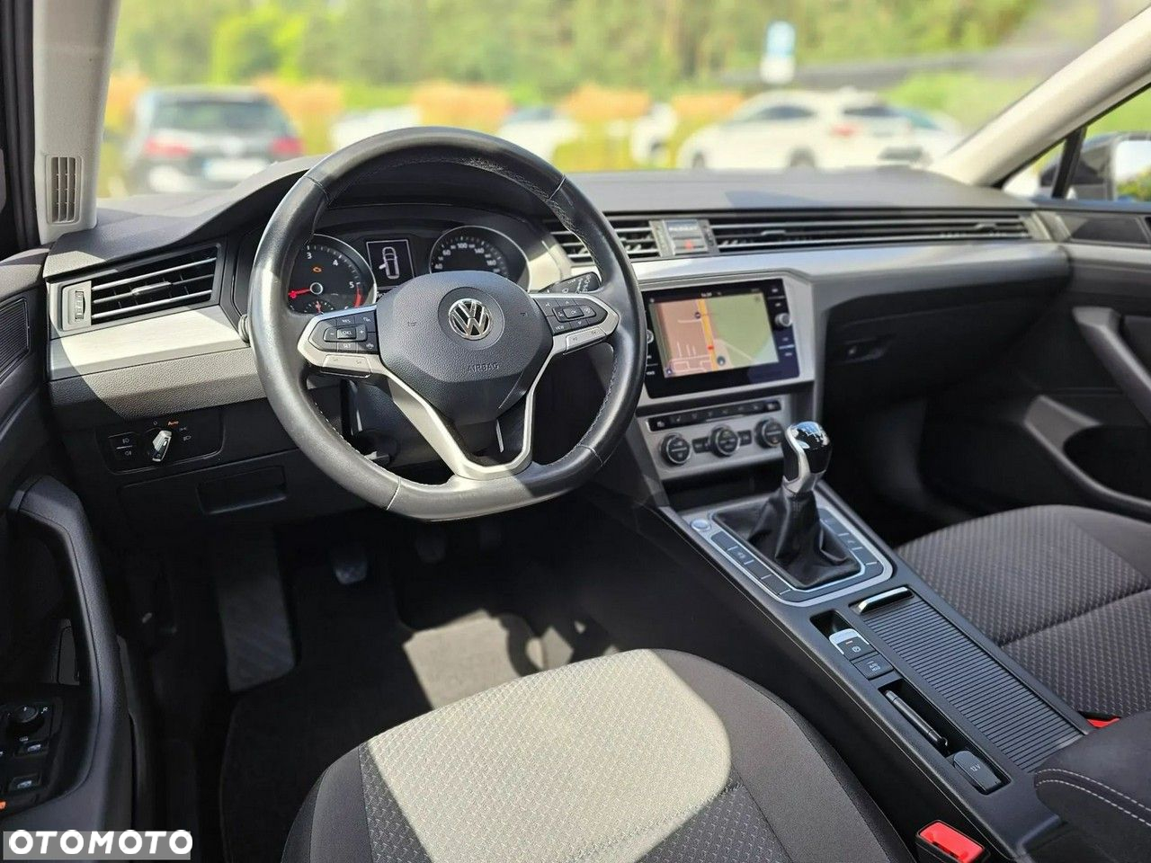 Volkswagen Passat - 26