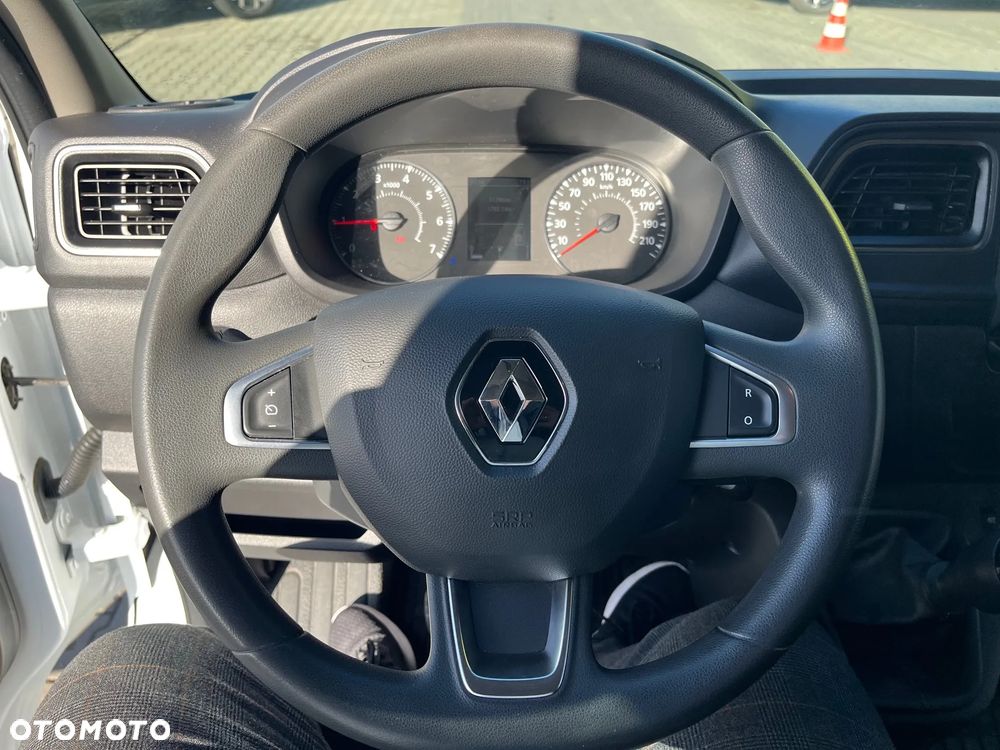 Renault Master Furgon L3H2 180 KM - 18