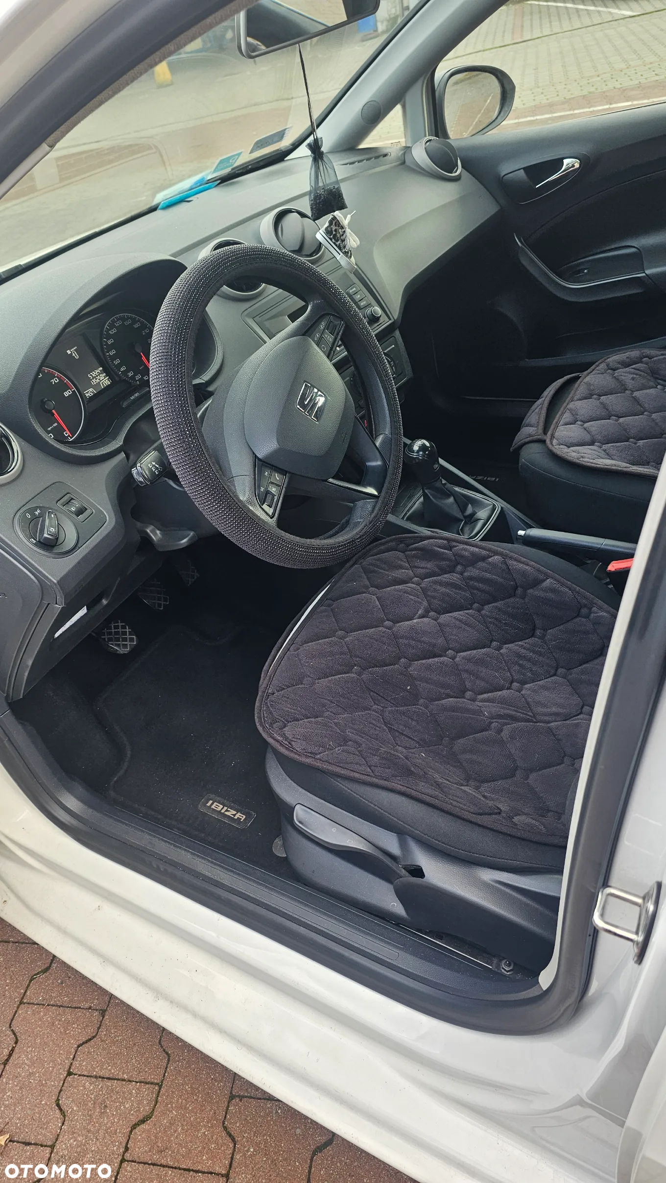 Seat Ibiza 1.0 Reference - 3