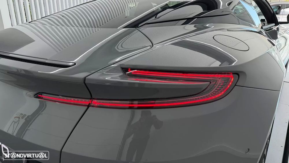 Aston Martin DB11 Coupé V8 Auto - 11