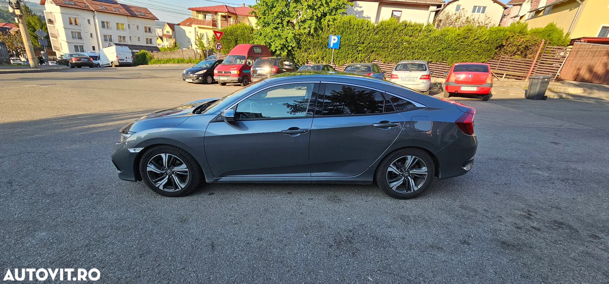 Honda Civic Sedan 1.5 VTEC Turbo CVT Elegance Navi - 4
