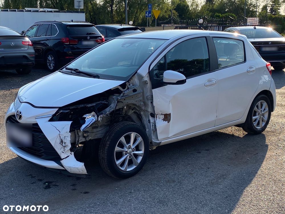 Toyota Yaris 1.0 Active - 10