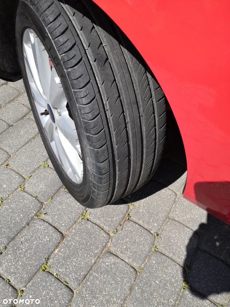 Ford Fiesta 1.25 Ghia - 11