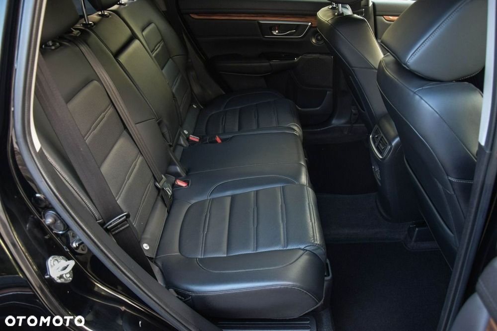 Honda CR-V 1.5 Elegance (Honda Connect+ / 7 os.) CVT - 32