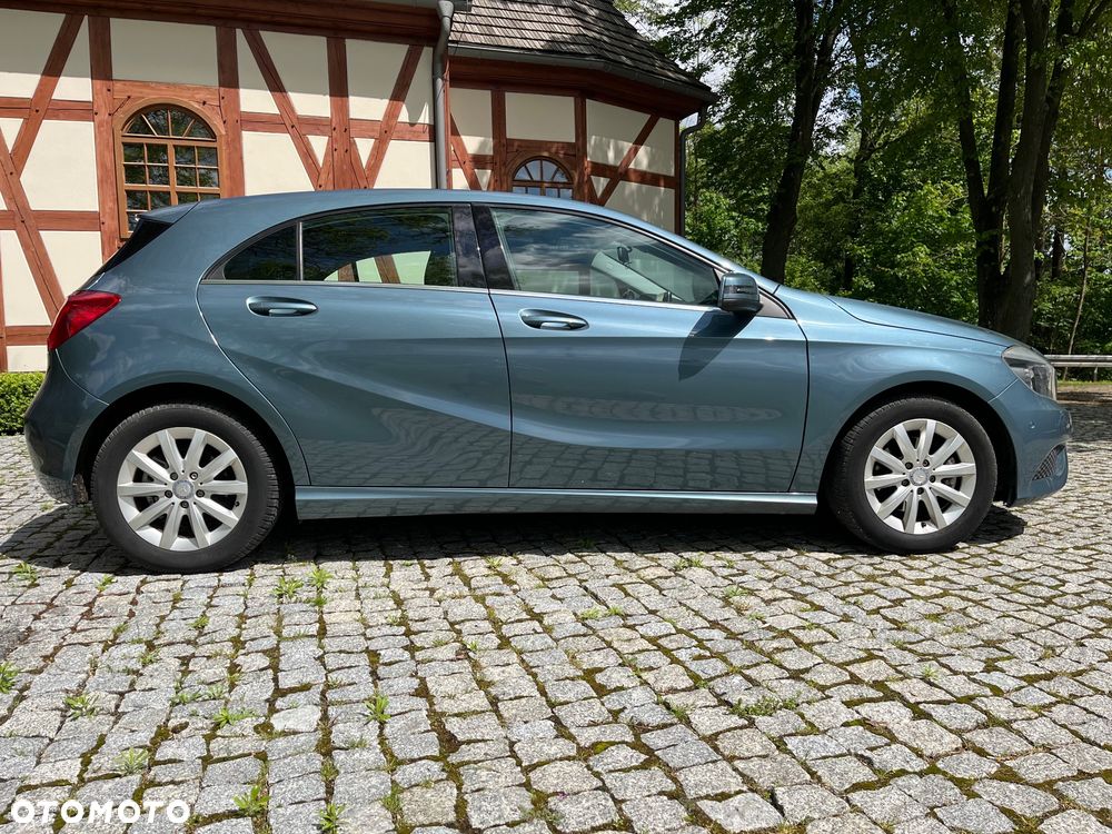 Mercedes-Benz Klasa A 180 BlueEfficiency Edition - 2