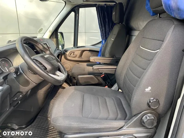 Iveco DAILY 35S18 - 14
