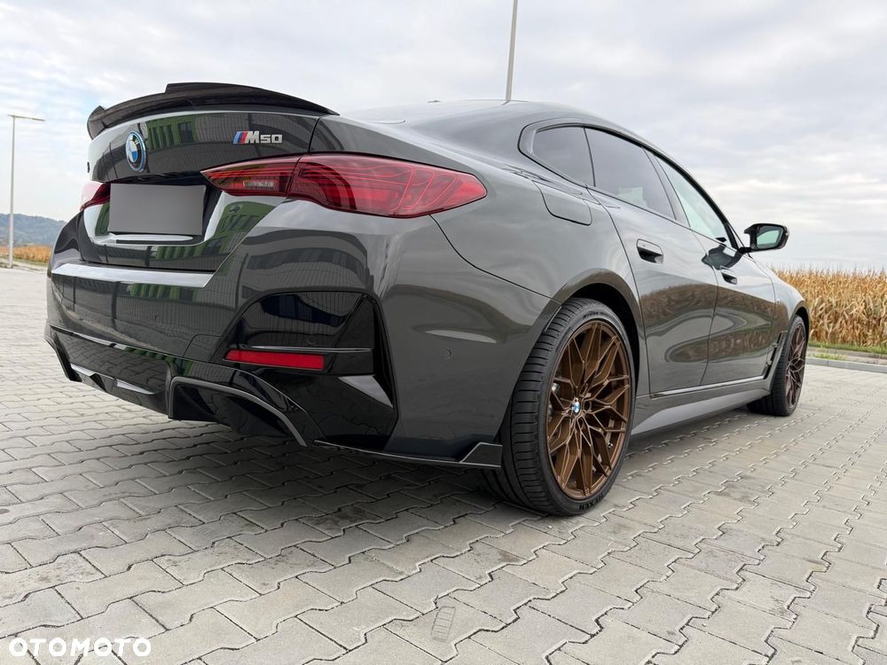 BMW i4 83.9kWh M50 xDrive - 14