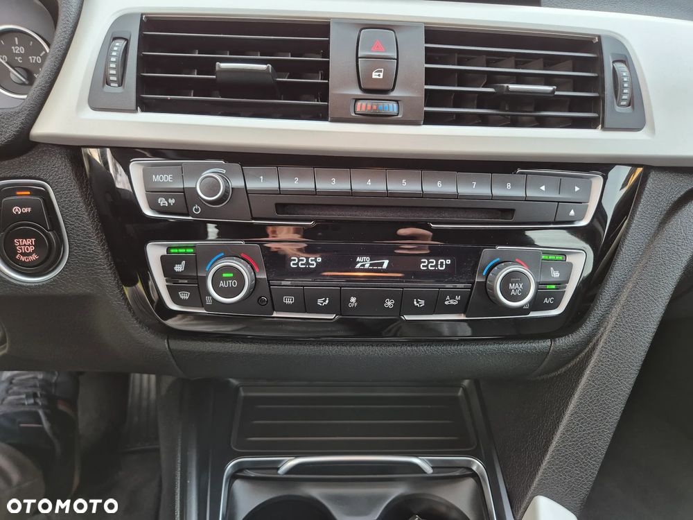 BMW Seria 3 320i Advantage - 13